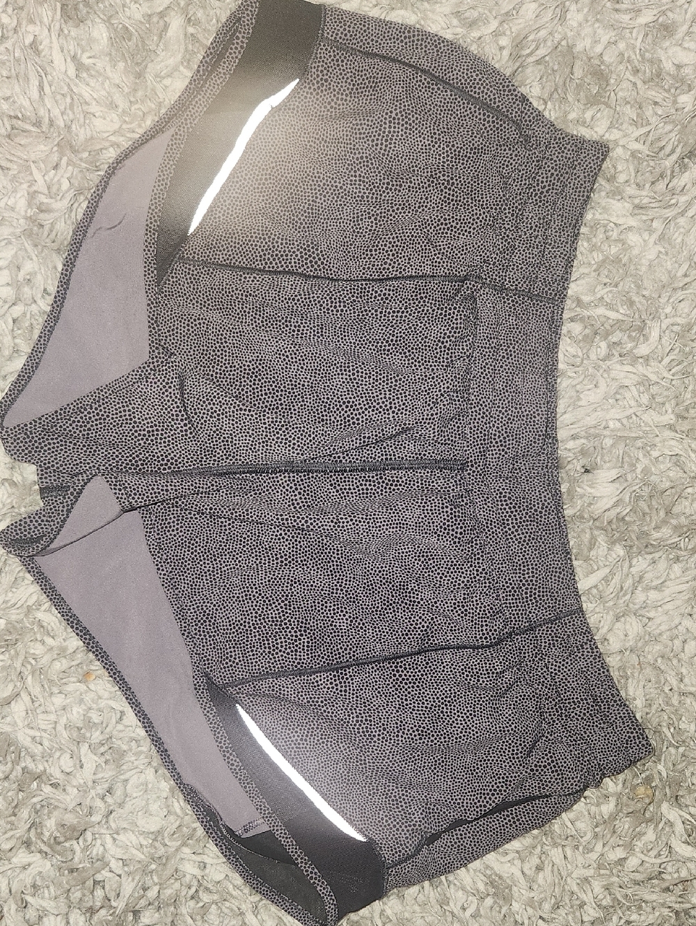 Lululemon Hotty Hot Short II (2.5")Disperse Dusky Lavender Black / Black Size 12